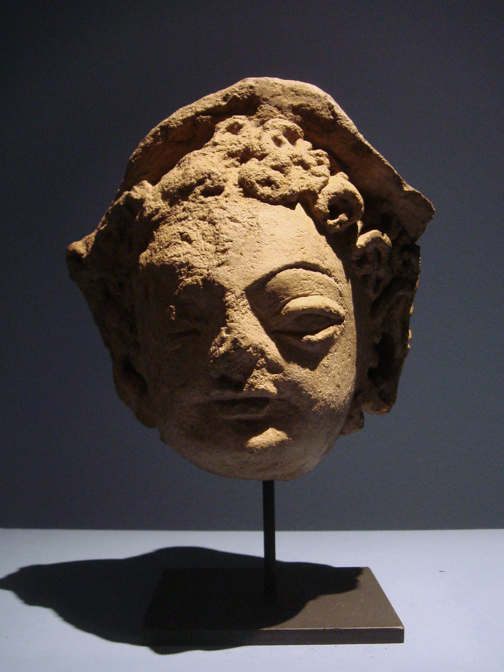 Bouddha d'Ajina-Tepa